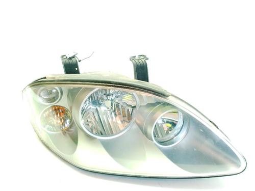 right-headlight-ssangyong-rodius-i-2005-30455834 main image