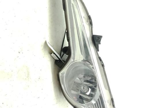 left-front-fog-light-hyundai-i40-i-vf-2012-2013-2014-2015-2016-2017-2018-2019-36184145 main image