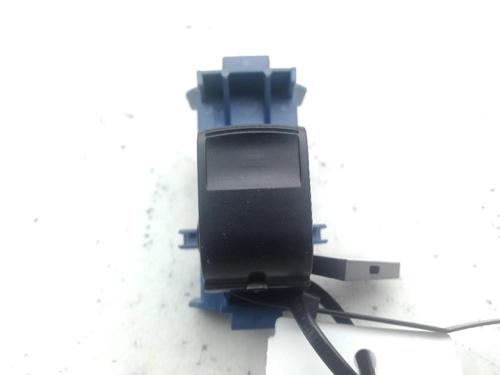 Used Right front window switch Right front window switch TOYOTA VERSO (_R2_) 1.6 (ZGR20_, ZGR20R) (132 hp) 39580274 39580274