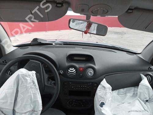 Brugte CITROËN C3 I (FC_, FN_) 1.4 i (73 hp) 4415434