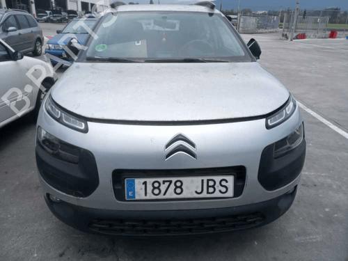 Right front fog light CITROËN C4 CACTUS 1.2 VTi 82 | BP38556179C31 - Image 5