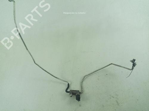 Used AC pipe TOYOTA YARIS (_P13_) 1.5 Hybrid (NHP130_, NHP130) (101 hp) 18482543