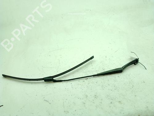 Used Front windshield wiper arm Front windshield wiper arm FORD PUMA (J2K, CF7) 1.0 EcoBoost mHEV (155 hp) 28578060 28578060