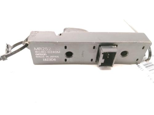 Right front window switch MITSUBISHI GALLOPER (JK-01) 2.5 TD | BP37088091I26 - Image 3