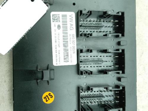 Used Electronic module Electronic module AUDI Q3 (8UB, 8UG) 2.0 TDI (140 hp) 24049648 24049648