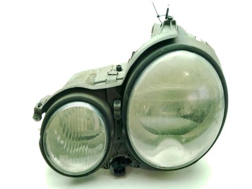 Venstre forlygte MERCEDES-BENZ E-CLASS (W210) E 320 CDI (210.026) (197 hp) 31694760