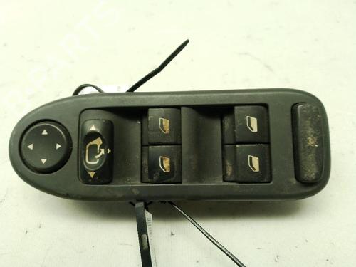 Used Left front window switch Left front window switch CITROËN C5 I Break (DE_) 2.0 HDi (DERHZB, DERHZE) (109 hp) 40560600 40560600