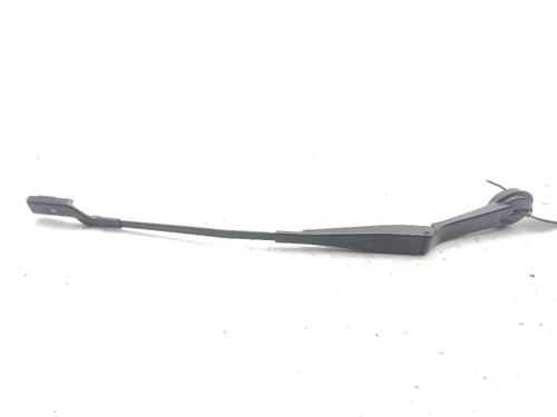 Used Front windshield wiper arm FORD FOCUS III 1.6 Ti (105 hp) 24044006