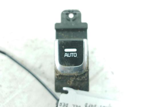 Used Right front window switch Right front window switch KIA CARENS IV 1.7 CRDi (116 hp) 25486463 25486463