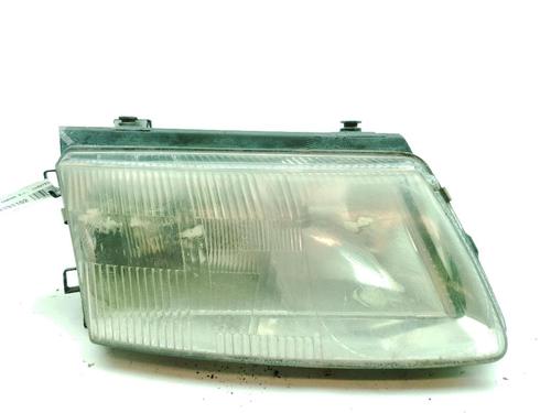 Used Right front indicator Right front indicator 38106268 38106268