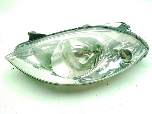 Used Left headlight Left headlight MERCEDES-BENZ A-CLASS (W169) A 180 CDI (169.007, 169.307) (109 hp) 31064157 31064157