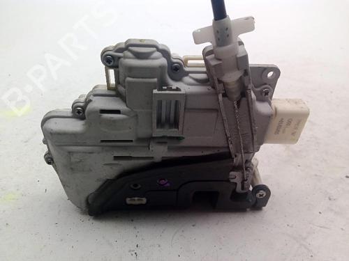 Front left lock VW PASSAT B6 (3C2) 2.0 TDI 16V | BP26592722C98 