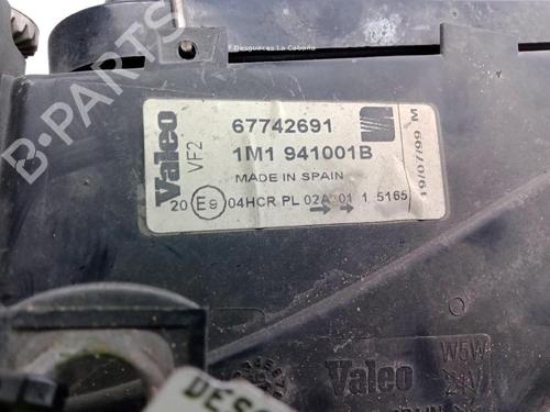 Left headlight SEAT LEON (1M1)  | BP26233137C28 