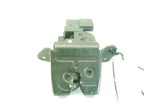Used Tailgate lock Tailgate lock KIA CEE'D (JD) 1.4 CRDi 90 (90 hp) 33905149 33905149