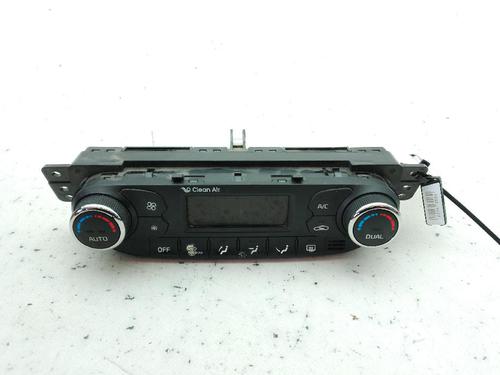 Commande Chauffage KIA CEE'D (JD) 1.6 CRDi 128 (128 hp) 24121929
