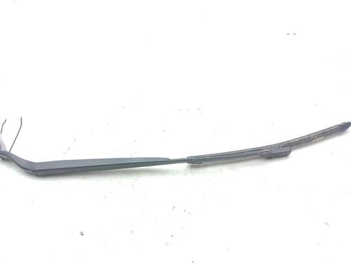 Used Front windshield wiper arm PEUGEOT 208 II (UB_, UP_, UW_, UJ_) 1.2 PureTech 100 (101 hp) 24045393