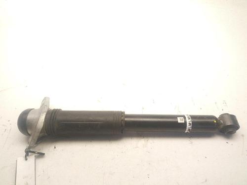 Right rear shock absorber TOYOTA COROLLA Hatchback (_E21_, _EA1_, _EH1_) 1.8 VVTi Hybrid (ZWE219) | BP24047681M19 