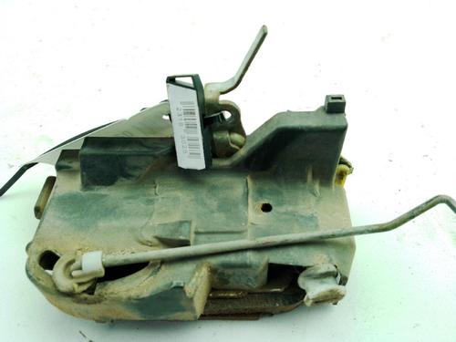 Türschloss links vorne TOYOTA HILUX VI Pickup (_N1_) 2.4 TD 4WD (LN165_, LN170_, LN190_, LN165, LN165H,... | BP30410733C98 