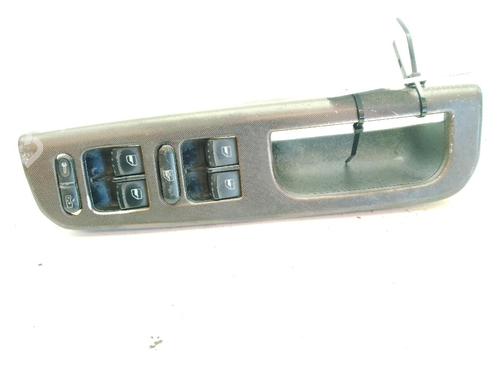 Used Left front window switch VW PASSAT B5.5 (3B3) 1.9 TDI (130 hp) 26900715