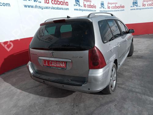 Left mirror PEUGEOT 307 SW (3H) 1.6 HDI 110 | BP18370607C26 