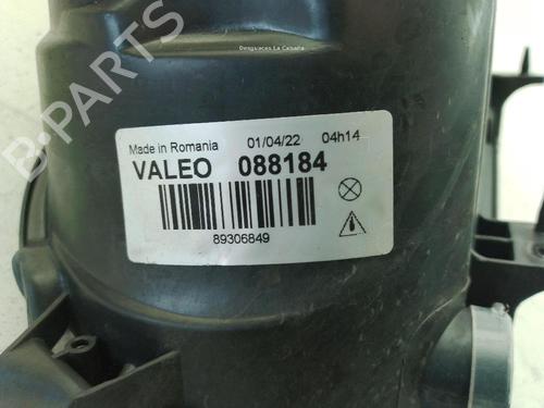 Right headlight VW POLO IV (9N_, 9A_) 1.2 12V | BP28973102C29 