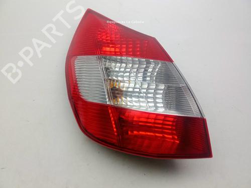 Feu arrière gauche RENAULT SCÉNIC II (JM0/1_) 1.5 dCi (JM1F) (86 hp) 32008644