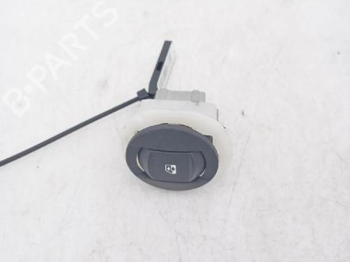 Used Right front window switch RENAULT MEGANE II (BM0/1_, CM0/1_) 1.9 dCi (BM0G, CM0G) (120 hp) 18368716