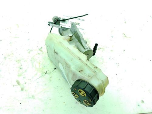 Used Brake master cylinder Brake master cylinder VOLVO V40 Hatchback (525) D2 (120 hp) 32845617 32845617