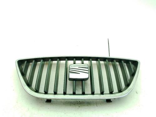 Grill Grill SEAT IBIZA IV (6J5, 6P1) 1.6 TDI (90 hp) 36031302 36031302