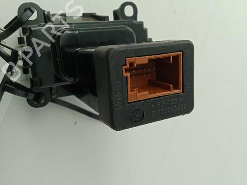 Card reader CITROËN C4 Grand Picasso II (DA_, DE_) 1.2 THP 130 | BP32259886E4