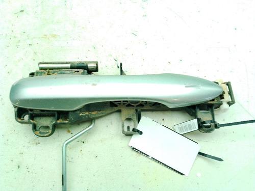 front-right-exterior-door-handle-toyota-yaris-cross-mxp_-2020-23999005 main image