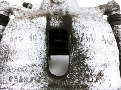 Right front brake caliper SEAT LEON (5F1) 1.6 TDI | BP31989217M104  - Image 5