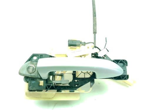 front-left-exterior-door-handle-vw-cc-b7-358-2011-2012-2013-2014-2015-2016-2017-32227358 main image