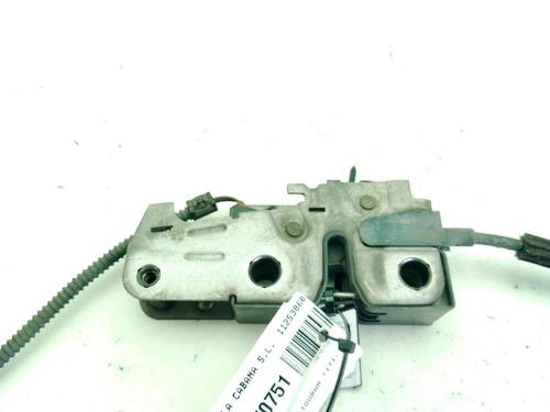 Hood lock VW TOURAN (1T1, 1T2) 1.9 TDI | BP29021671C133 
