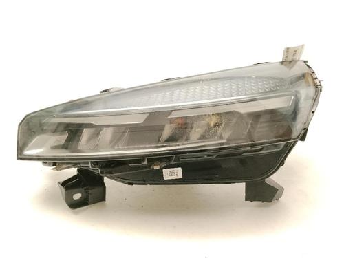left-headlight-renault-clio-v-b7_-2019-38589494 main image