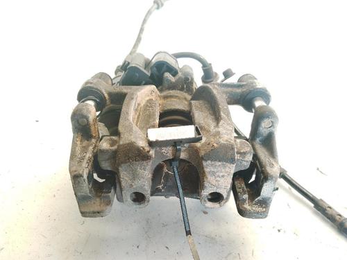 Used Right rear brake caliper BMW 1 (F40) 116 d (116 hp) 25909615