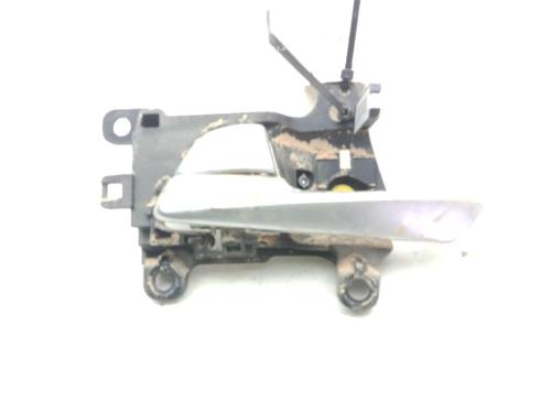 Used Front left interior door handle HYUNDAI TUCSON (TL, TLE) 1.7 CRDi (116 hp) 23949142