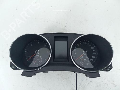 Used Instrument cluster VW GOLF VI (5K1) 1.6 TDI (105 hp) 24040580