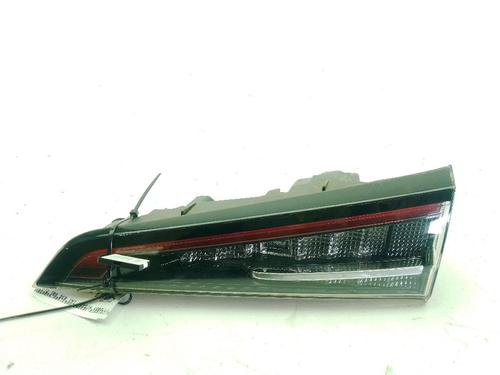 Used Right tailgate light Right tailgate light TOYOTA COROLLA Estate (_E21_) 1.8 Hybrid (ZWE211W) (122 hp) 35800014 35800014