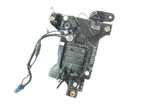Used AdBlue tank PEUGEOT 3008 II SUV (MC_, MR_, MJ_, M4_) 1.5 BlueHDi 130 (131 hp) 26705321
