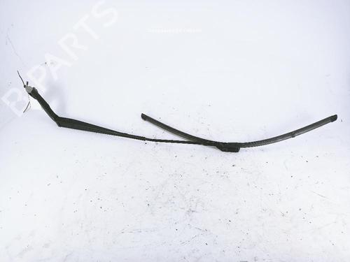 Used Front windshield wiper arm CITROËN JUMPER II Bus 2.2 HDi 130 (130 hp) 31990302