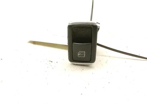Venstre bak elrute bryter Venstre bak elrute bryter MERCEDES-BENZ A-CLASS (W176) A 200 CDI / d (176.008) (136 hp) 36833569 36833569
