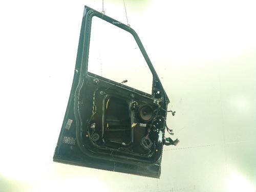 Left front door LAND ROVER DISCOVERY III (L319) 2.7 TD 4x4 | BP29746637C2 