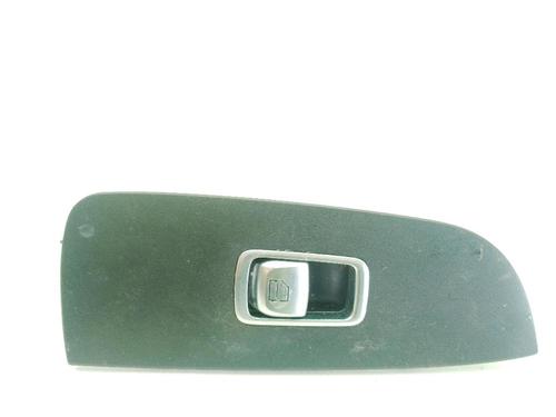 Used Right front window switch MERCEDES-BENZ V-CLASS (W447) V 220 CDI / d (447.811, 447.813, 447.815) (163 hp) 32313167