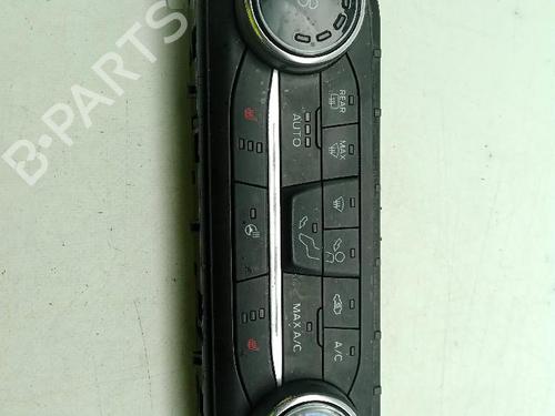 climate-control-ford-fiesta-vii-hj-hf-2017-33651489 main image
