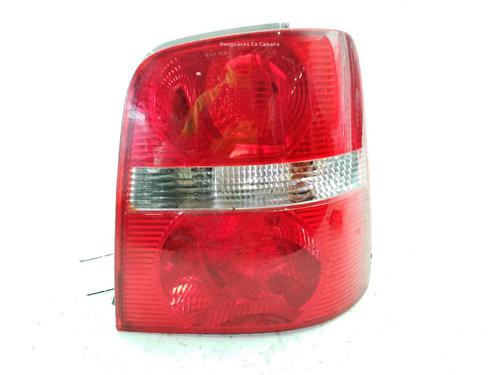 right-taillight-vw-touran-1t1-1t2-2003-2004-2005-2006-2007-2008-2009-2010-2011-31752540 main image