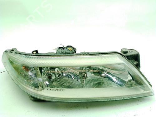 Used Right headlight RENAULT LAGUNA II Grandtour (KG0/1_) 2.2 dCi (KG0F) (150 hp) 30410493