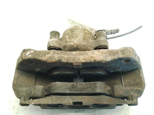 Right front brake caliper MERCEDES-BENZ SPRINTER 2-t Van (B901, B902) 213 CDI (901.661, 901.662, 902.661, 902.662) | BP24736899M104 