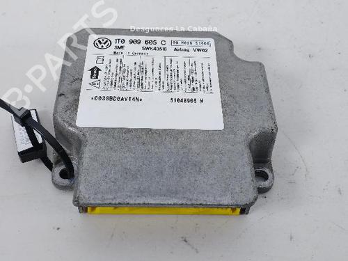 Used ECU airbags VW TOURAN (1T1, 1T2) 1.9 TDI (105 hp) 18370179