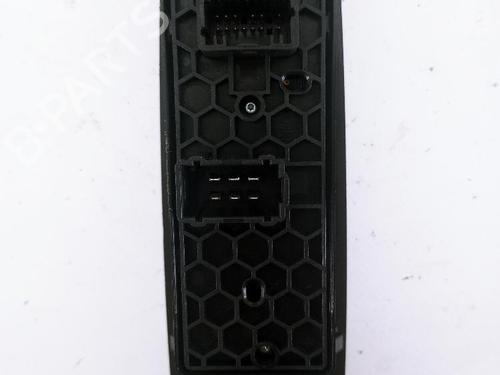 Left front window switch RENAULT LATITUDE (L70_) 2.0 dCi 150 (L70H) | BP31988575I27
